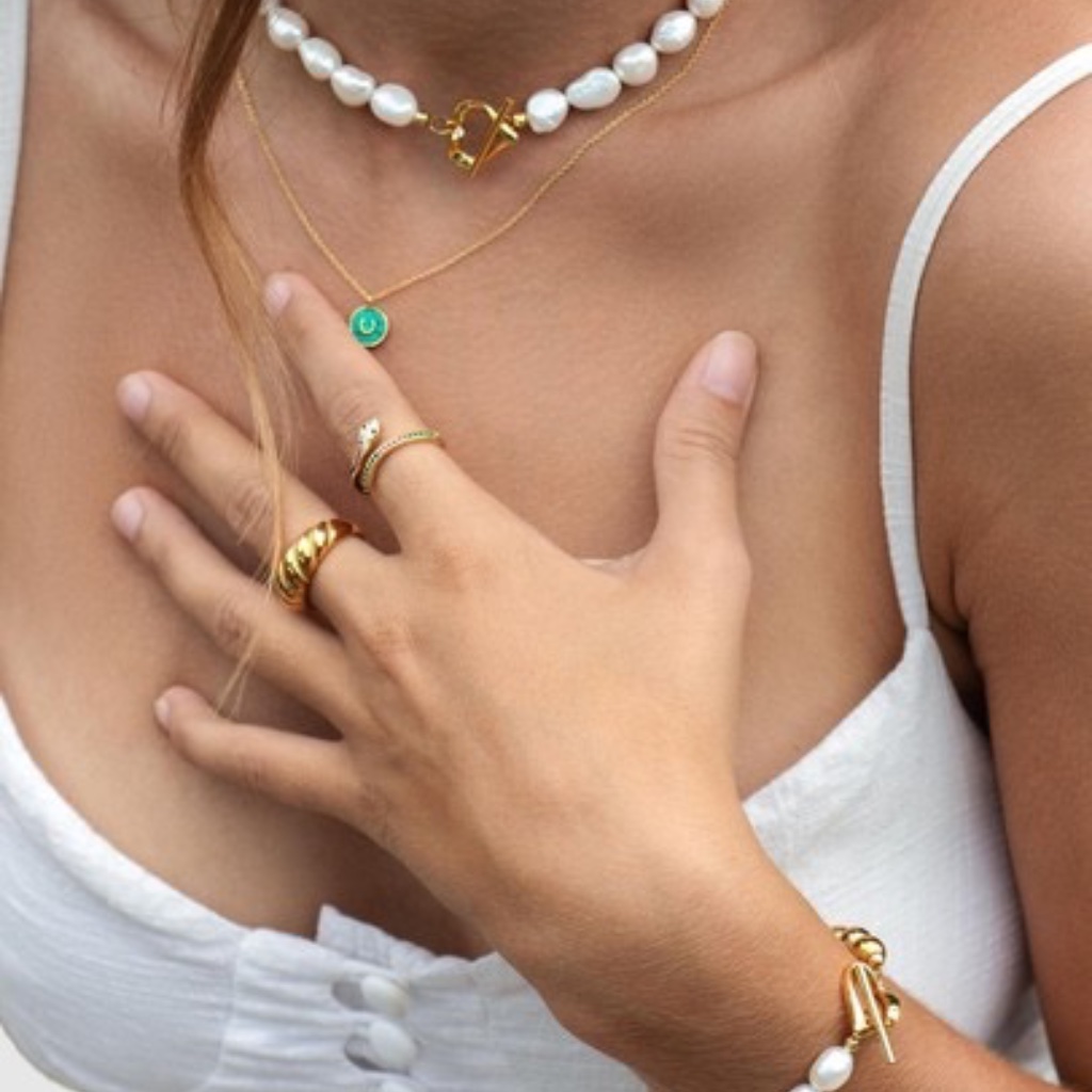 Nialaya Baroque Pearl Choker With Heart Clasp